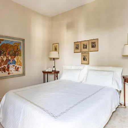 Appartement Guesthost - Bright With Parking Near *